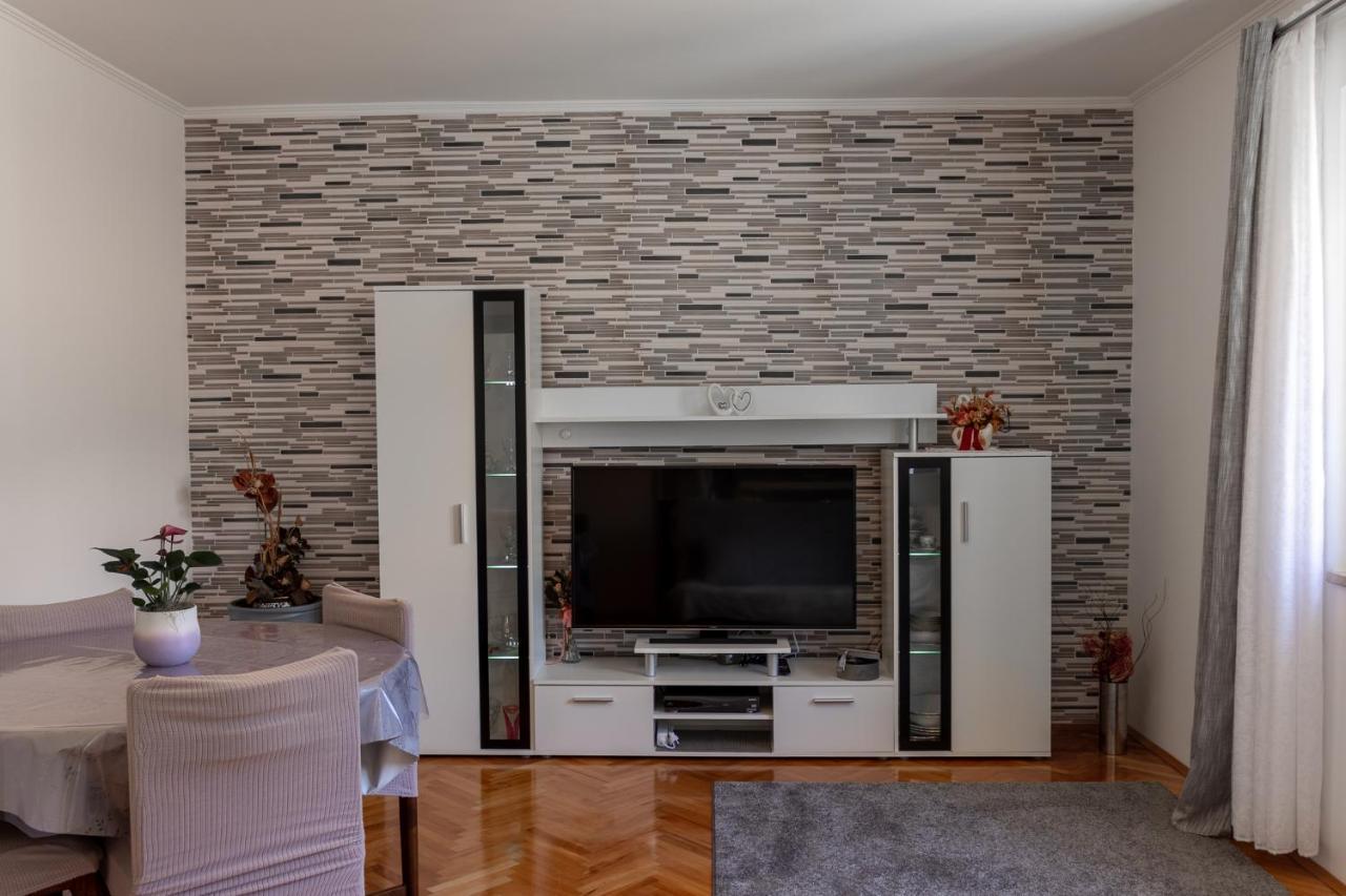 Apartman Danijela Zagorje Exterior foto